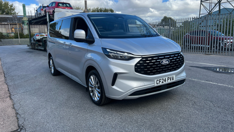 Ford Tourneo Custom 320 L2 Diesel Fwd 2.0 EcoBlue 136ps H1 Titanium 8 seater